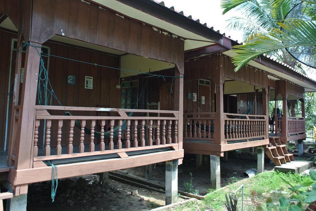 Dalom Guesthouse Ban Dondét Exterior foto